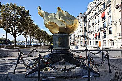 重要通知！ 卡普空终止《怪物猎人》系列在win10上的运行保障